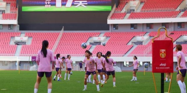 天博体育官网-水庆霞：落选不代表水平差 世界杯、亚洲杯完全不同